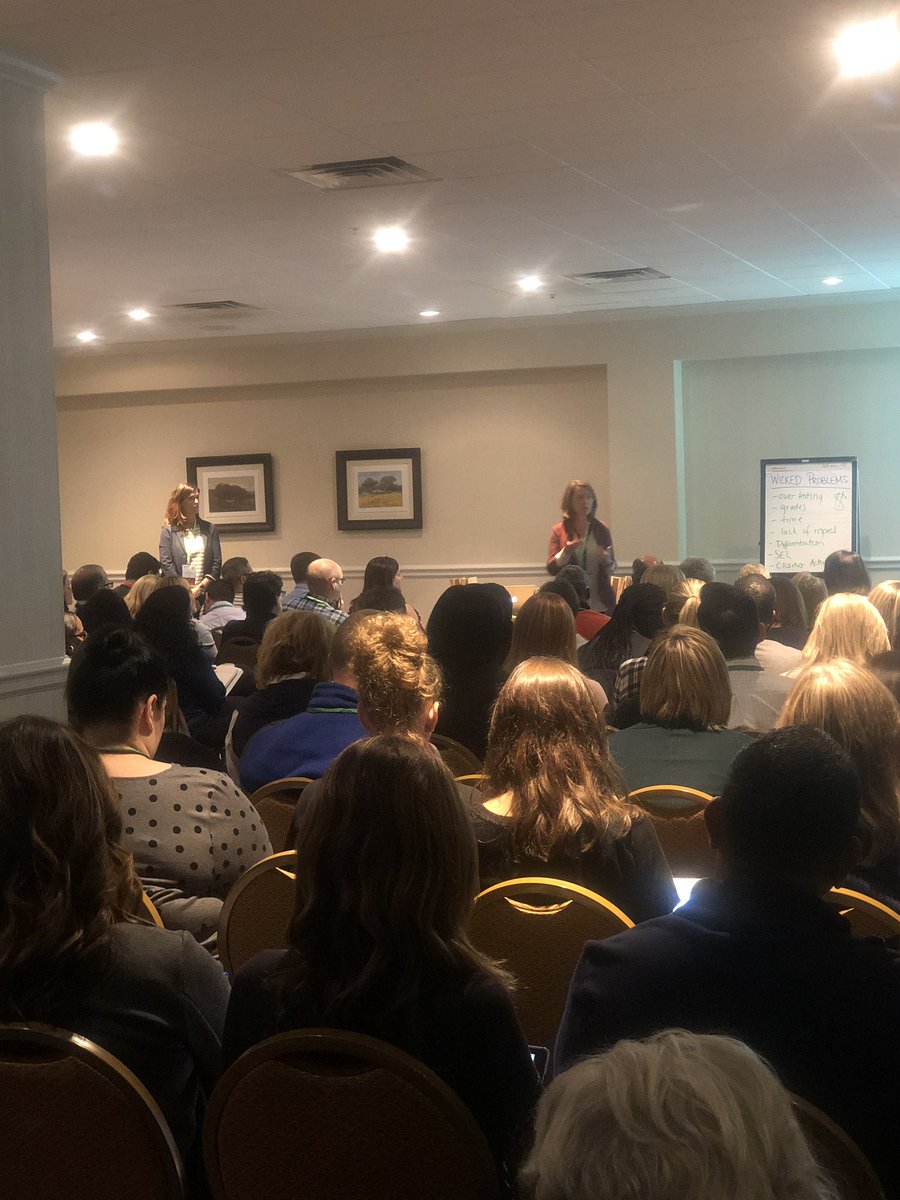 Design your mindset using design thinking.  What’s your wicked problem? Great session and a packed room.  #ASCDCEL <a href="/ILASCD/">IL ASCD</a>