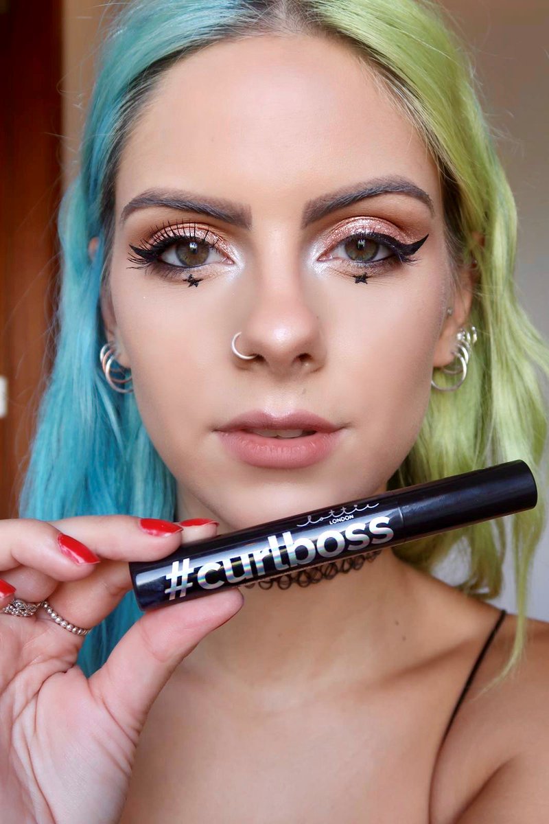 myLottieLondon's tweet image. #curlboss #mascara before &amp;amp; after. as worn by mega-babe #sophiehannah 🤩

£6.95 @superdrug &amp;amp; lottie.london 

lottie.london/products/curlb…