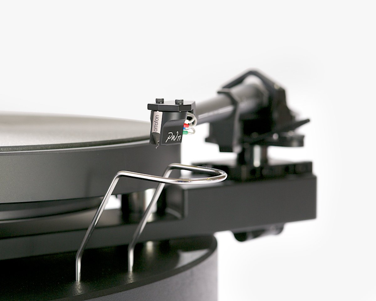 Next weekend we will be exhibiting at the HI-Fi News show in Windsor. On demonstration will be our new Synergy #turntable. Tickets available hifinews.co.uk/editorial/page… #hifi