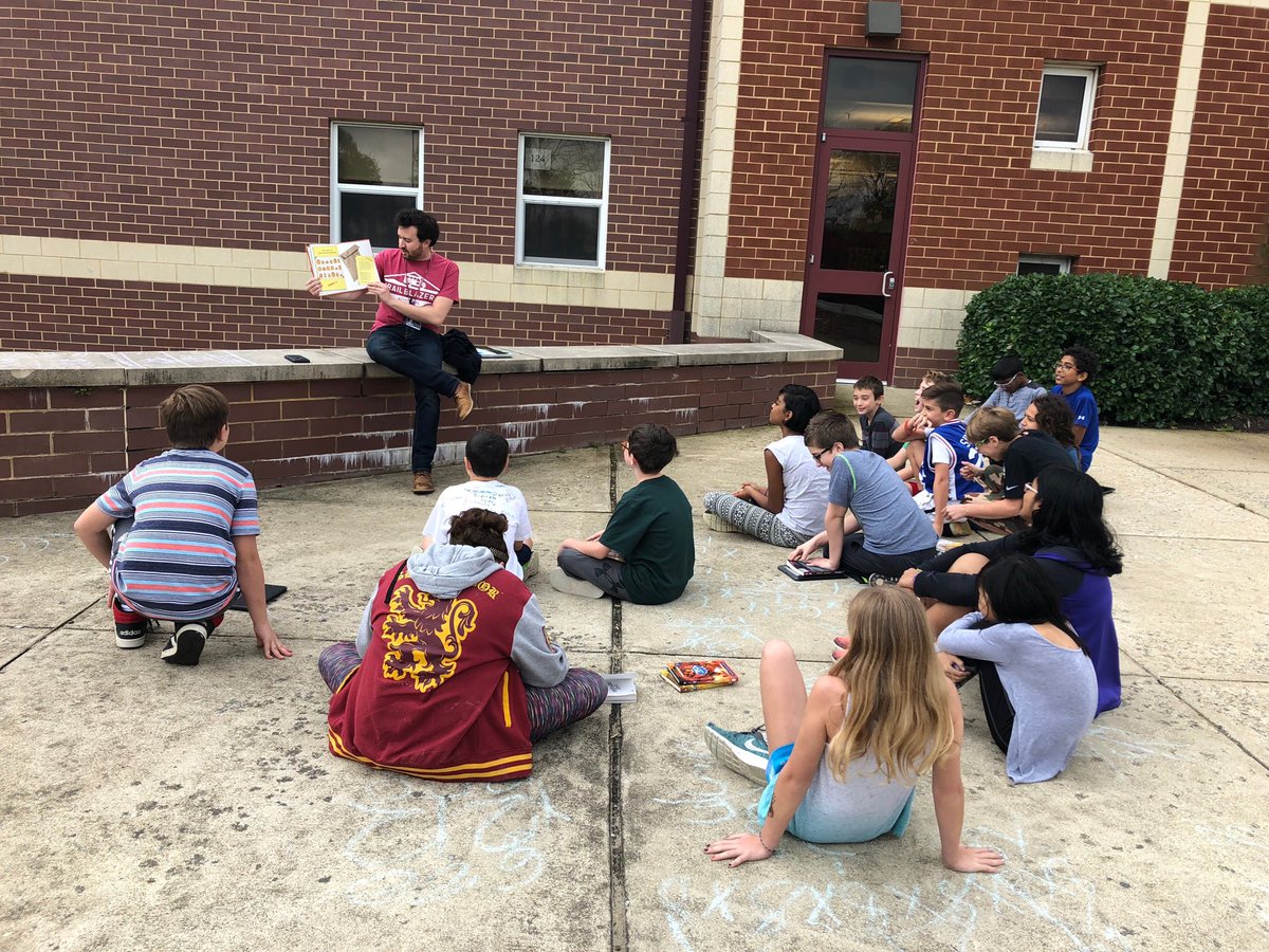 Mrs. Lines tweet media