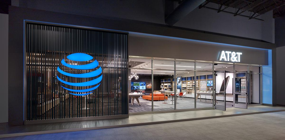 Get our amazing pay and perks with a job that fits your life. Stop by our next hiring event to connect with the best in tech.  November 6,  2018 throughout New England at multiple stores!  work.att.jobs/HiringDayNE