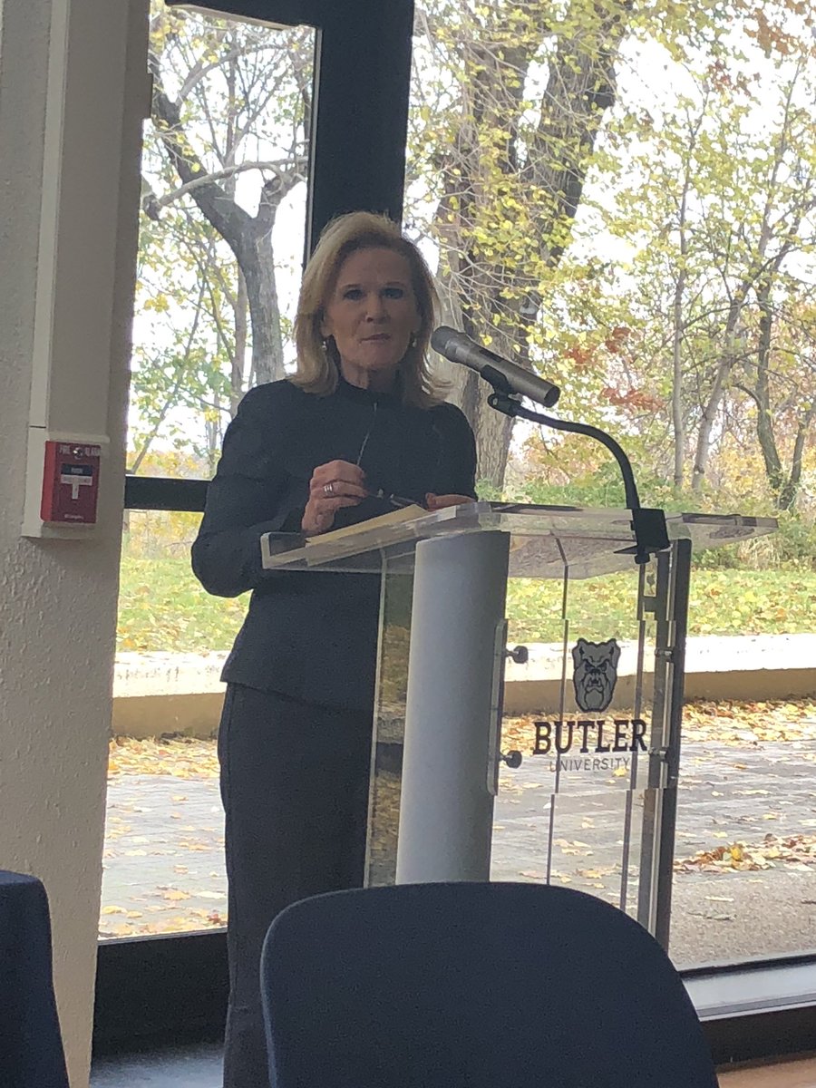 DebLecklider's tweet photo. Thank you Commissioner Lubbers, HLC, for sharing the role of higher ed in teacher recruitment and retention at the #INacte Summit. @HigherEdIN https://t.co/XpN8dPfraH