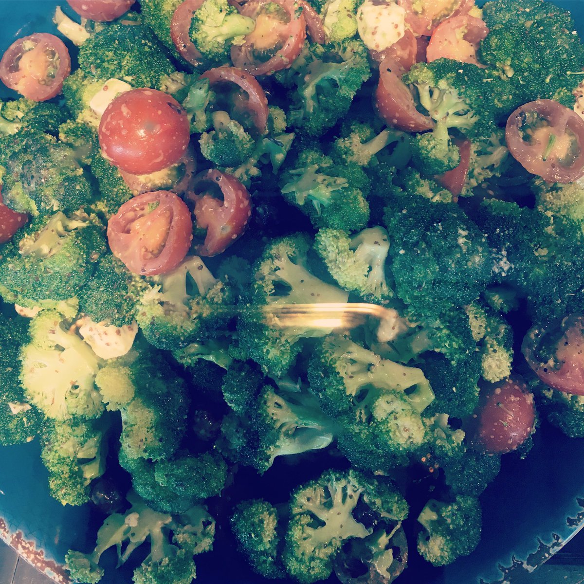 Wildeandgreen's tweet photo. Our homemade broccoli salad is not only a nutritional powerhouse, full of vitamins, minerals, fiber and antioxidants, it is totally delicious too! Bon Appetit ❤️ https://t.co/WBxp3H4wQH