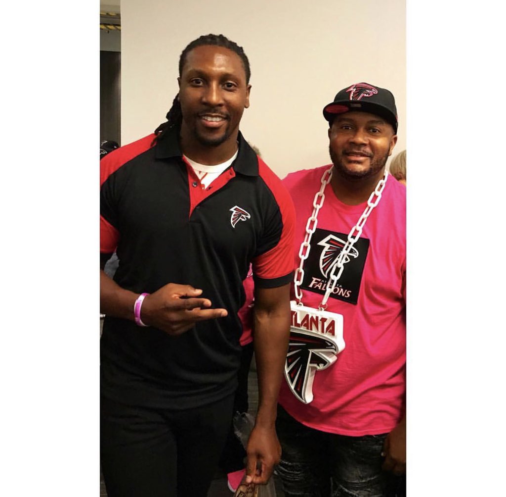 Happy Birthday to a Falcon great. Roddy White!    