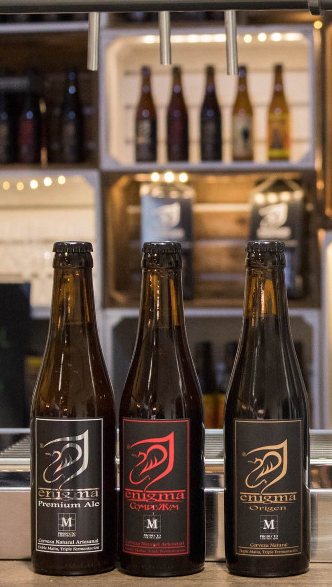 Cuando pruebes las #cervezas artesanas de <a href="/CervezasEnigma/">Cervezas Enigma</a> sabrás porque le gustan a todo el mundo. 

Se elaboran en #AlcaládeHenares en una microcerveceria. Malta, lúpulo, agua y levadura se añaden al proceso de elaboración y tras su fermentación... ¡Zas! Cerveza deliciosa.