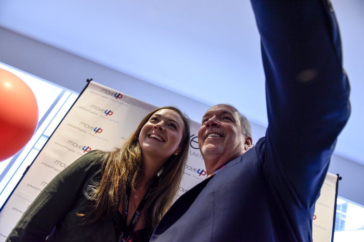MoveUPTogether's tweet image. Photos with Premier @jjhorgan on our selfie wall at Convention? That’s pretty darn cool. Almost as cool as voting YES for #ProRep. 😎 #MoveUP2018 #EveryVoice2018