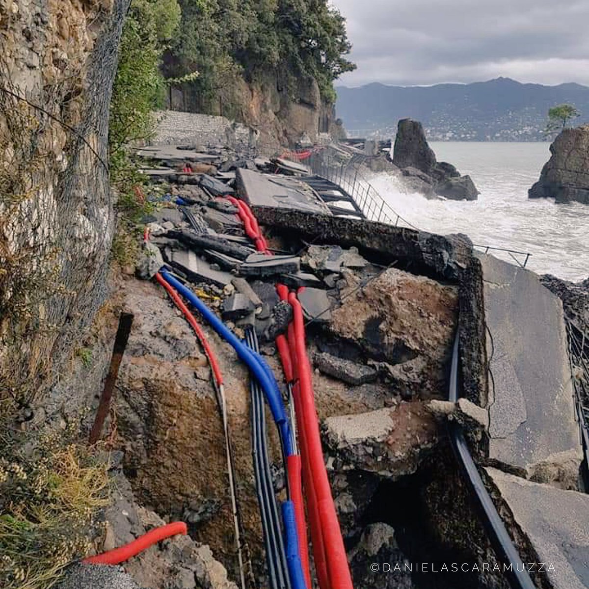 A wound to #Portofino is a wound to all of us. 🇮🇹❤️#tigullio #liguria #Rapallo #paraggi #santamargherita #danielascaramuzza