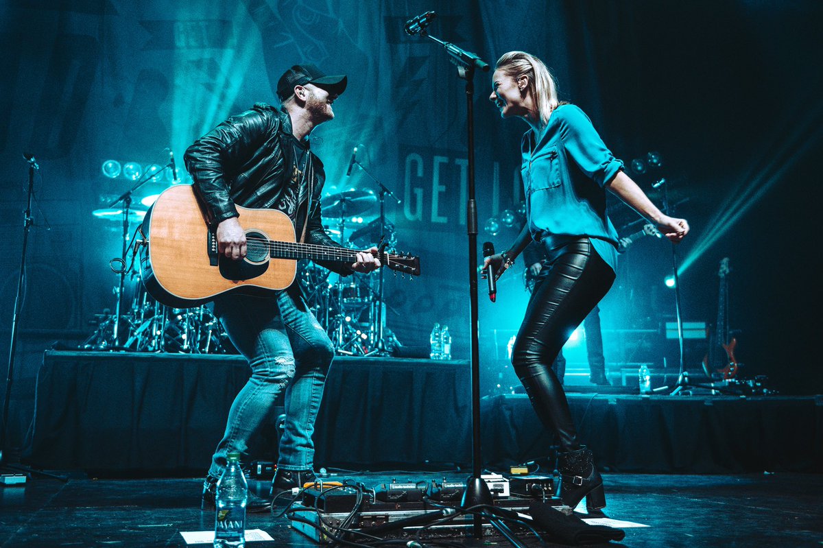Tim Hicks (@timhicksmusic) on Twitter photo Thank you <a href="/LeahDaniels/">Leah Daniels</a> for joining me to sing #TheWorstKind last night in #Toronto!! #GetLOUDTour 📸: <a href="/frankieludikar/">Francesca Ludikar</a> Thank you <a href="/LeahDaniels/">Leah Daniels</a> for joining me to sing #TheWorstKind last night in #Toronto!! #GetLOUDTour 📸: <a href="/frankieludikar/">Francesca Ludikar</a>