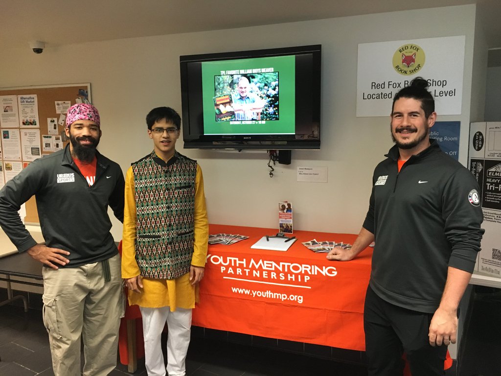 #FBF Coaches Alex & Rich were at the @Tredylibrary Diwali event promoting Friend Fitness! #mentoring #goals #grit #gratitude #diwali #youth #youthdevelopment #youthmentoring #mentors #coaches #mentor #coach #up2ussports #up2us #americorps #nonprofit #youthsports #youthfitness