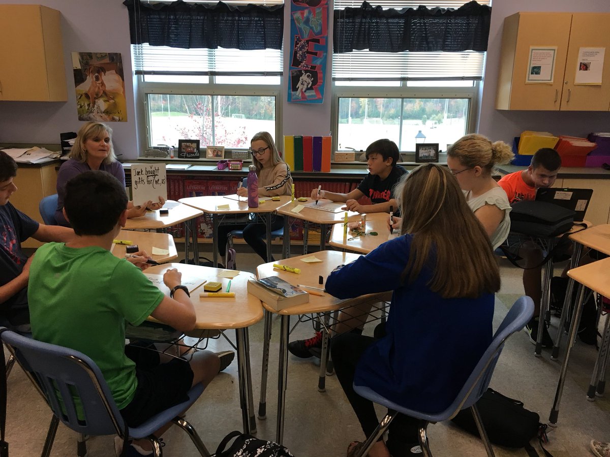 LoisHornsbyMS's tweet image. Small group instruction. Everybody gets what they need when the need it. #wjccsgi