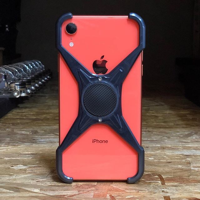 ROKFORM's tweet image. Sneak peek of the Predator Case for #iPhoneXR. Pre-order now and cases are expected to ship 11/16. ⠀⠀⠀⠀⠀⠀⠀⠀⠀
Link in profile.
⠀⠀⠀⠀⠀⠀⠀⠀⠀
#rokform #beyondprotection #iphonexrcase #aluminumcase #predatorcase