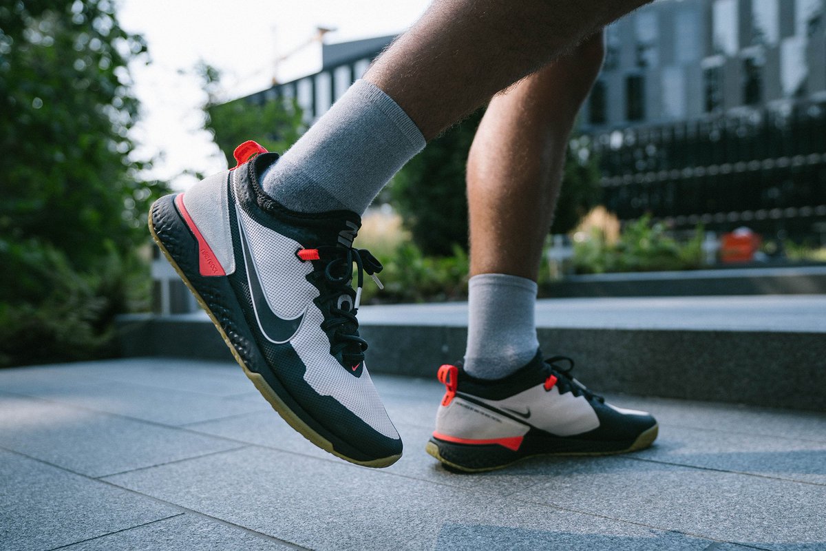 nike fc react black