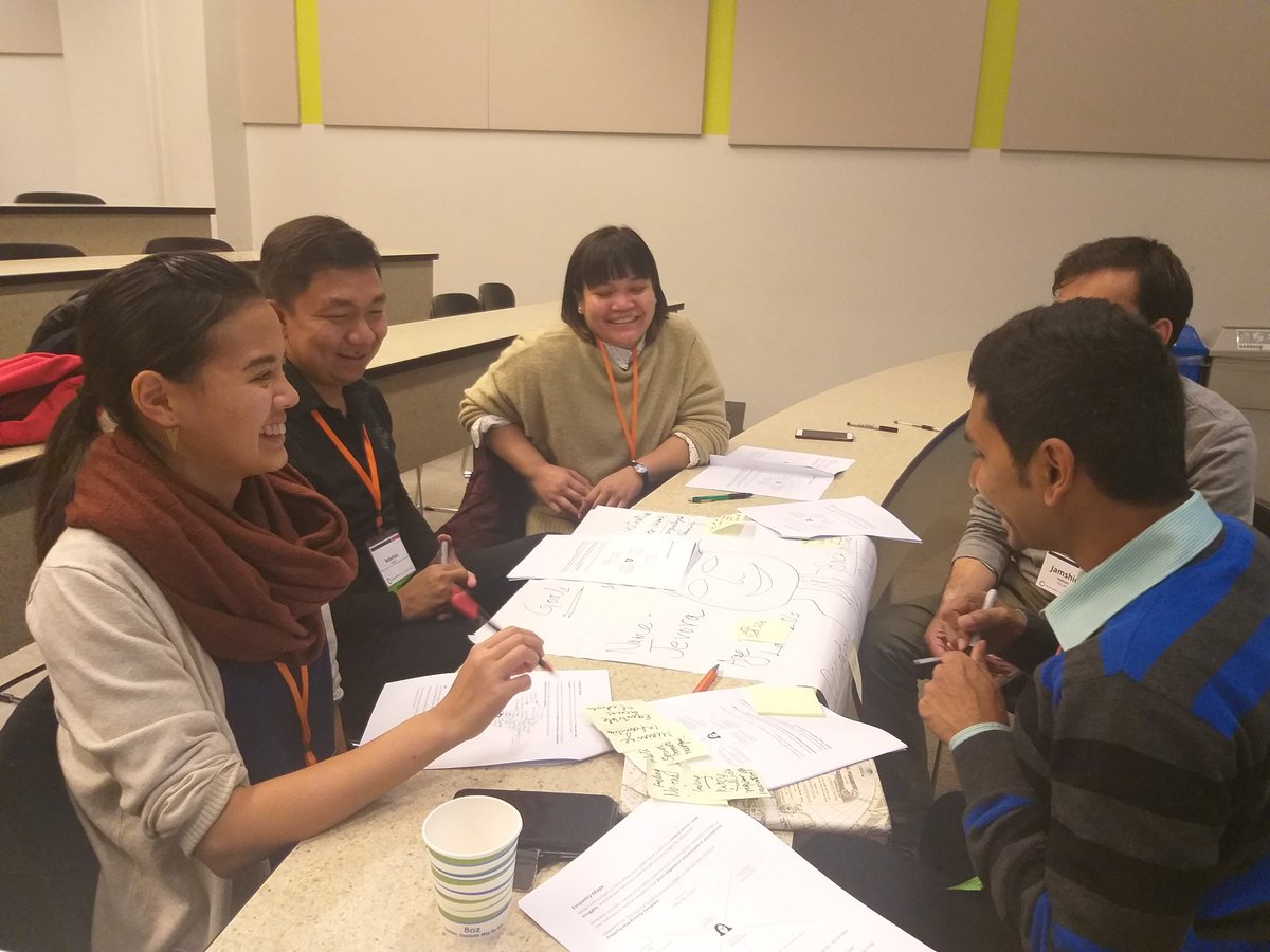 vrushalisainath's tweet image. Asia Regional workshop participants are working on Empathy Maps #OpenCon2018 #OpenCon