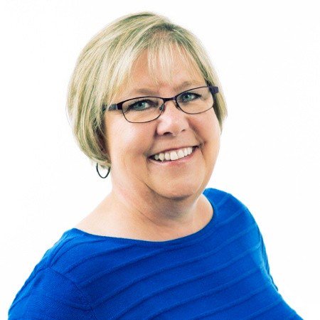 LocalFrist's tweet photo. People do not like to self-promote Episode 024 The LinkedIn Lady Sue Gresham
#localfirstpodcast #education #inspiration #podcast #relationships #womenentrepreneurs #entrepreneur #milwaukee #relationships #networking #linkedin https://t.co/Z6UnzX1LCh https://t.co/eSnDsXevNZ