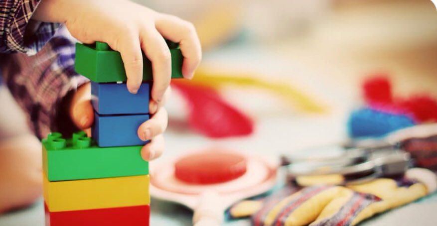 fmarmole's tweet image. Is “unschooling” the Uber of #education? In a dynamic global economy, a fixed curriculum &amp;amp; a classroom in school inspired by the past can hardly meet the needs of the present and the future. Needed a flexible approach. An article by author @kerry_edu. ozy.com/opinion/is-uns… @ozy