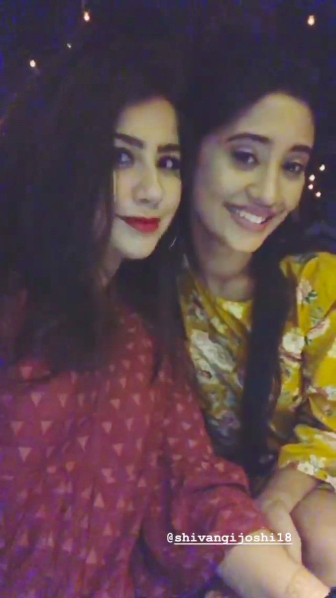 Beauties ❤❤ 
I love their bonding #adishi 
Bestie goals...#ShivangiJoshi #aditibhatia Such a pure friendship #yrkkh #YHM