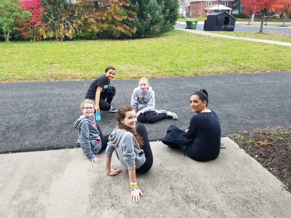 JenWevodau's tweet image. More from our trip to the Boys and Girls Club #ICTeamConquerors #ICRocks