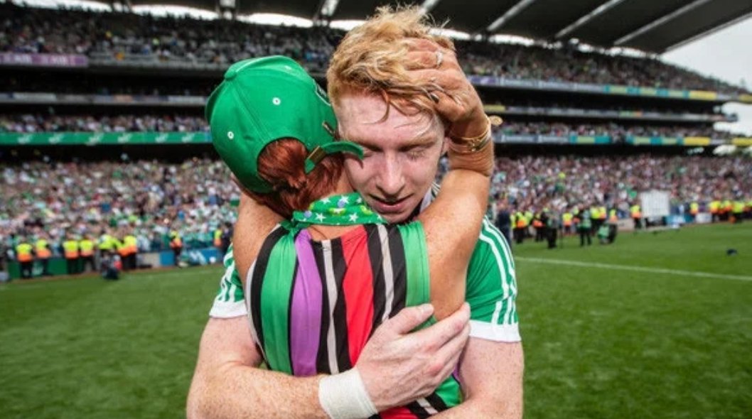 AineFitzgeraldA's tweet photo. Forget about your Messis, Ronaldos and McGregors, here's a real role model. Cian Lynch, completely his own man and a credit to his family, club and county. #Thanksforthememories #HurleroftheYear https://t.co/RhgFtW8bbE