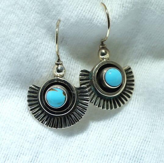 Add some flair to your look! Natural Turquoise earrings.  We´ve got just what you want.  Visit our website and see our great selection of stunning jewelry goo.gl/hLuqC6

#stunningjewelry #casanovajewelry #loscabos #shoponline