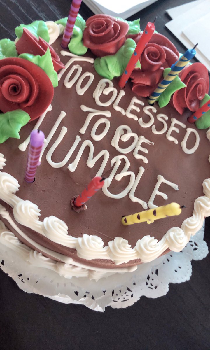 KirkWrites79's tweet photo. I did not know #DrakeOnCake existed, but this is amazing. I love my job! https://t.co/5Wj2IfPbbt