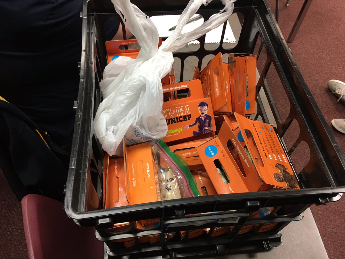 nvhsunicef's tweet photo. We had a great first student-led presentation today and collected our Trick or Treat for UNICEF donations as well today! https://t.co/2TDci2xWLO