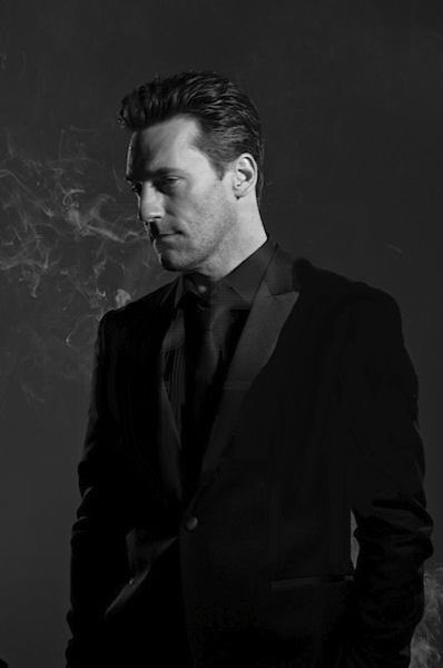 ElusivePlayboy's tweet image. Come here...