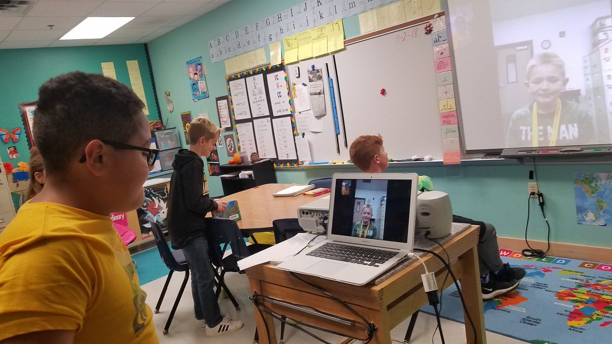 langsciencebes's tweet photo. @langsciencebes face timing with our new reading buddies at Wellington. @patriciaduff4 #LISDDys https://t.co/O9Pp7IhKcD