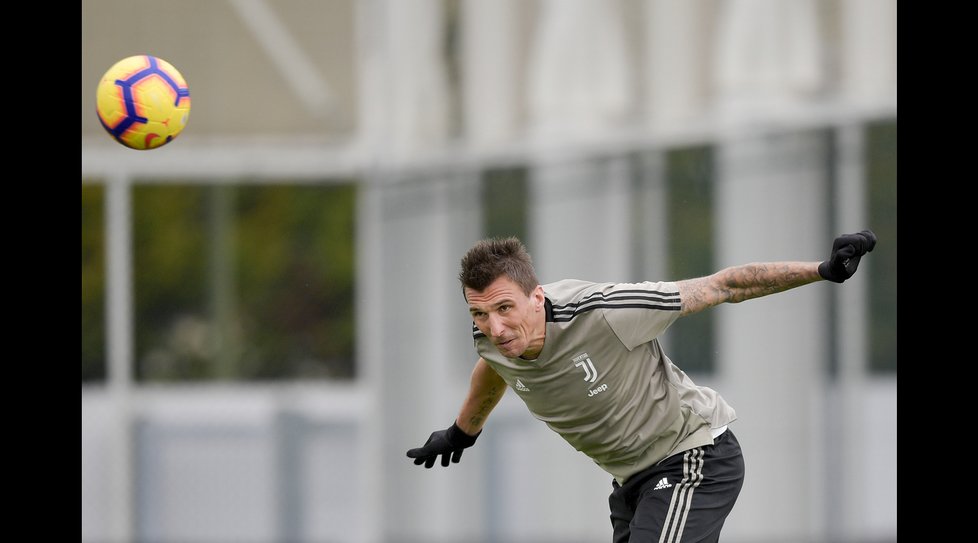 #Juventus, riecco #Mandzukic: torna l'#intoccabile 1️⃣7️⃣🦓⚪⚫➡️ https://bit.ly/2CY2c68
#JuveCagliari #SerieATim #UndicesimaGiornata #JuveCapolista #Juve28Napoli25 #MM17 #LOnnipotente #MarioMandzukic