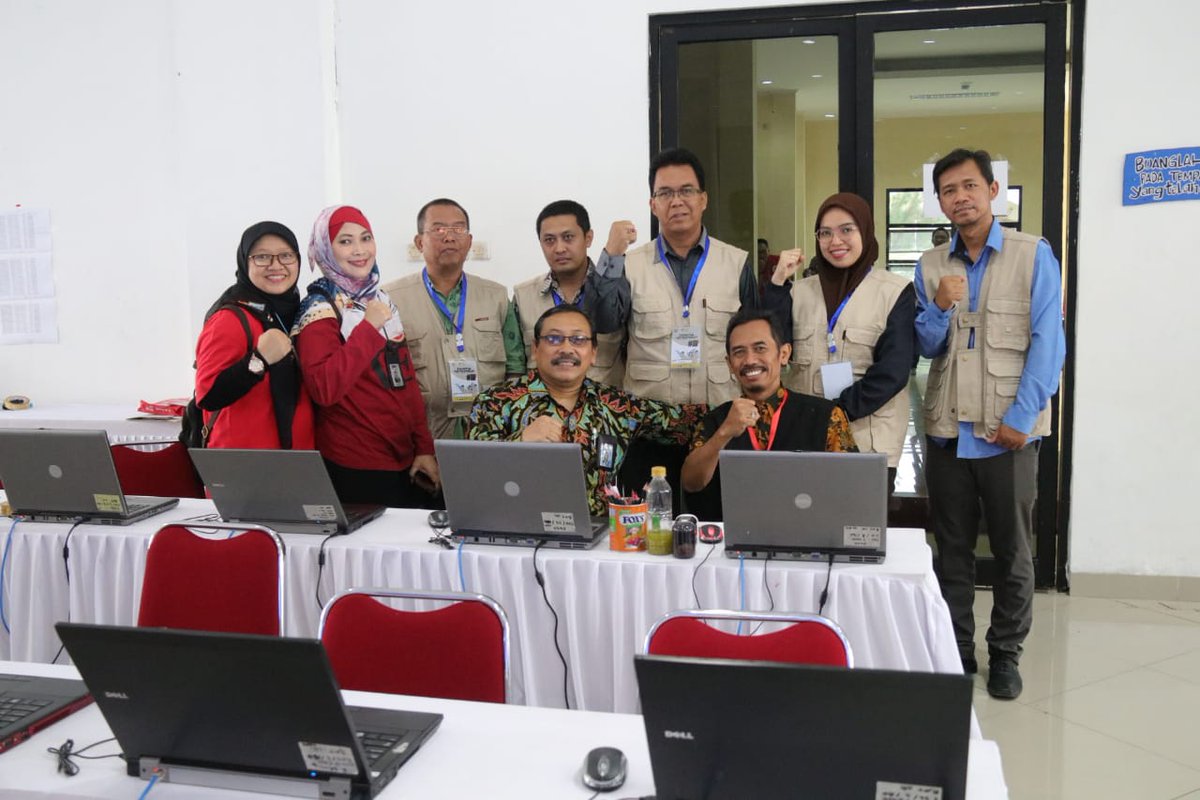 Banggamemakaisni Ar Twitter Snizen Kepala Badan Standardisasi Nasional Bambang Prasetya Bsn Sni Ke Titik Lokasi Skd Cpns 2018 Formasi Bsn Di Gor Kelapa Gading Jakarta Utara 2019jadiasn Cpnsbsn2018 Https T Co Vj23sywig5