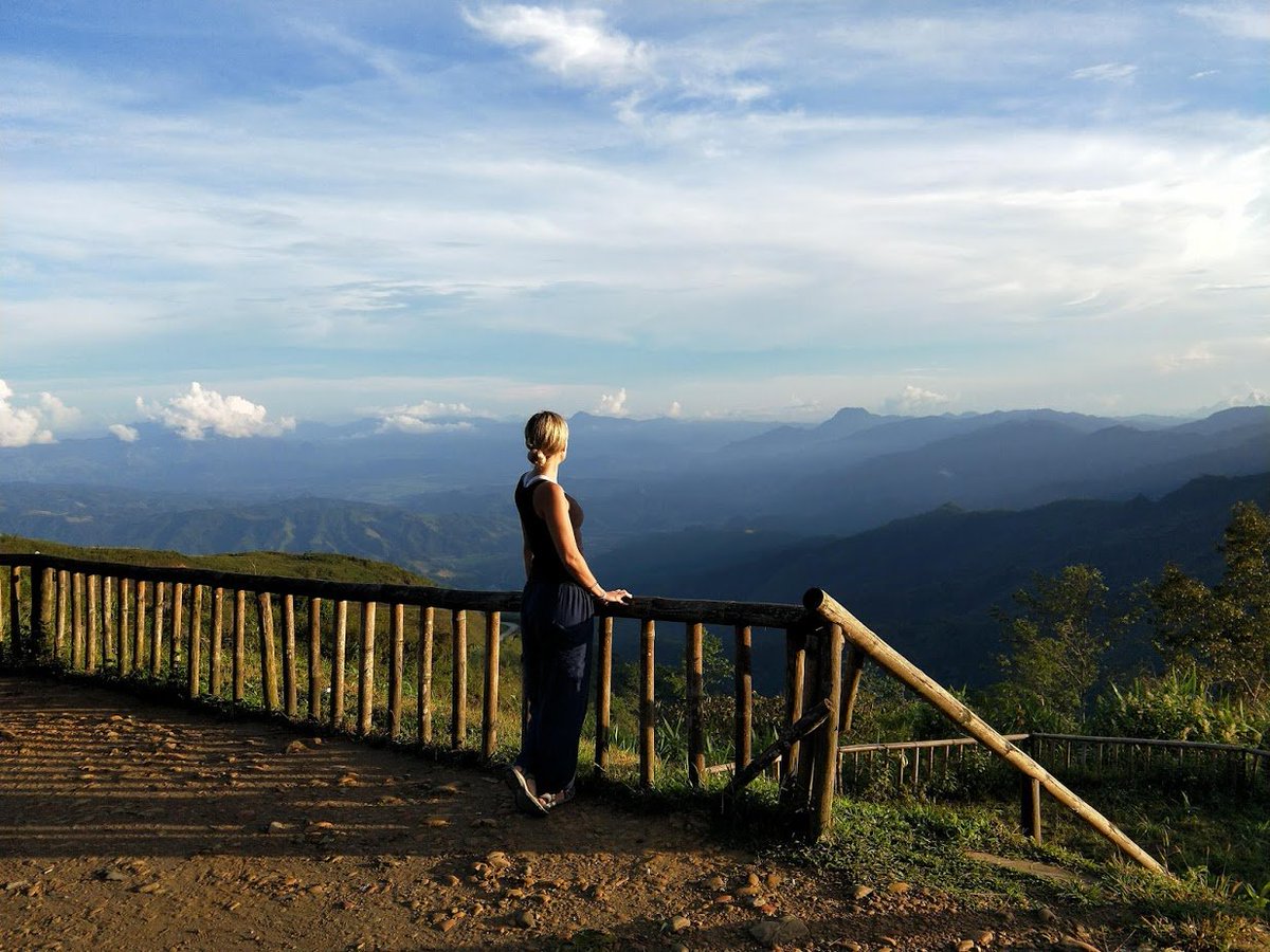 RoadToSelf_Blog's tweet image. Good Saturday, everyone! Going to #Laos? Check out our latest blog post for an INCREDIBLE amount of information on #tubing in Vang Vieng, #kungsiwaterfall and #bearsanctruary in Luang Prabang and taking a slow boat on #mekongriver.

roadtoself.net/2018/11/02/day…
