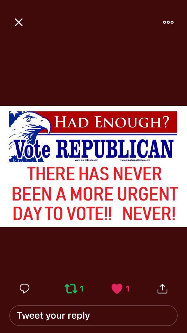 fefelion16's tweet photo. Dems: Darn! We’re losing again to Republicans! Quick! Get out the bling! Where’s Oprah? Get some movie stars!  You know how folks love shiny https://t.co/ZRvic4qiLv