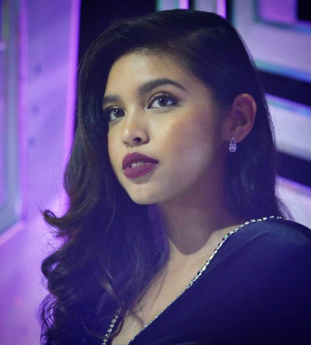 MaineLoversPH's tweet photo. Elegance is the beauty that never fades ✨

© papixure_ne IG 

@mainedcm | Maine Mendoza | DADDY’S GURL | #DGitangToTheRescue https://t.co/LqAJXkRTb6