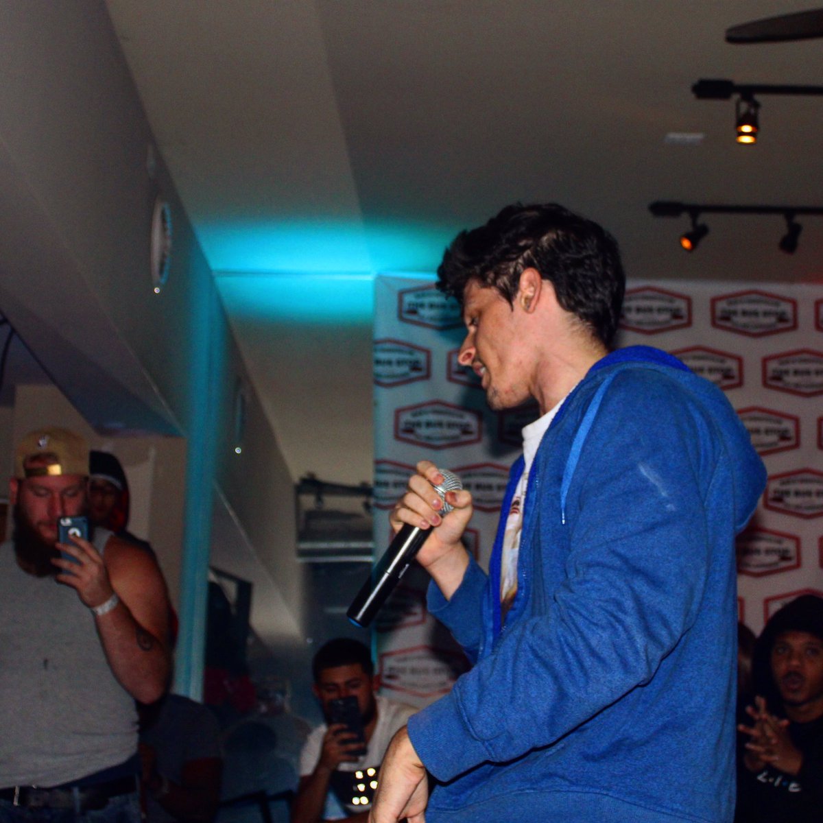 PlayLystMusic's tweet image. PLAYLY$T on the track // PLAY IT BACK 😎💯 #rap #PLAYLYST