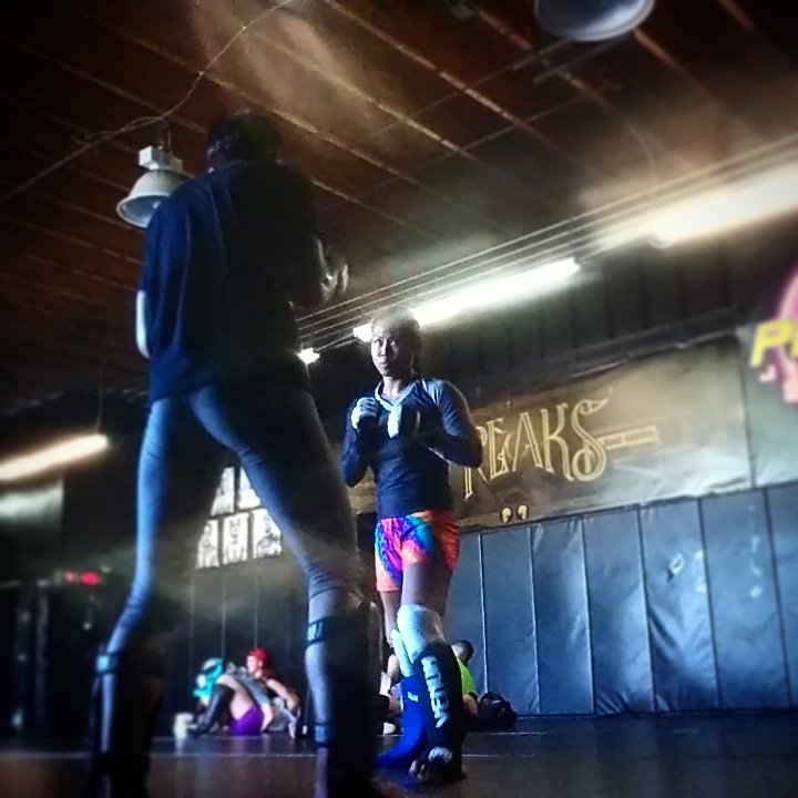 SavannahEm1's tweet photo. Grateful for the rounds today, ladies and guys π
#sparring #mma #fight #boxing #kickboxing #muaythai #predalserey #savate #wrestling #judo #sambo #grappling #fighter #onechampionship #bellator #ufc #invicta #warriors https://t.co/xMpN0YssGz