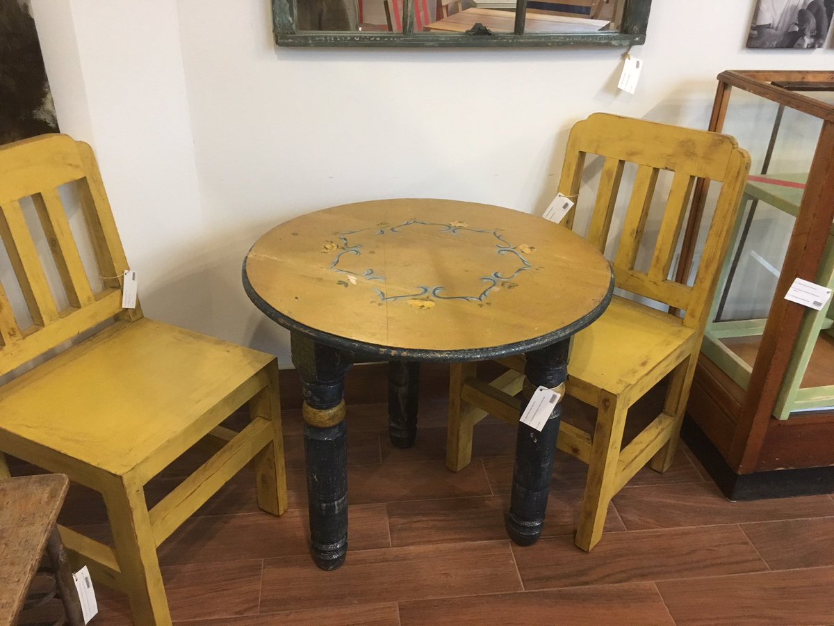 Refoundry tweet media