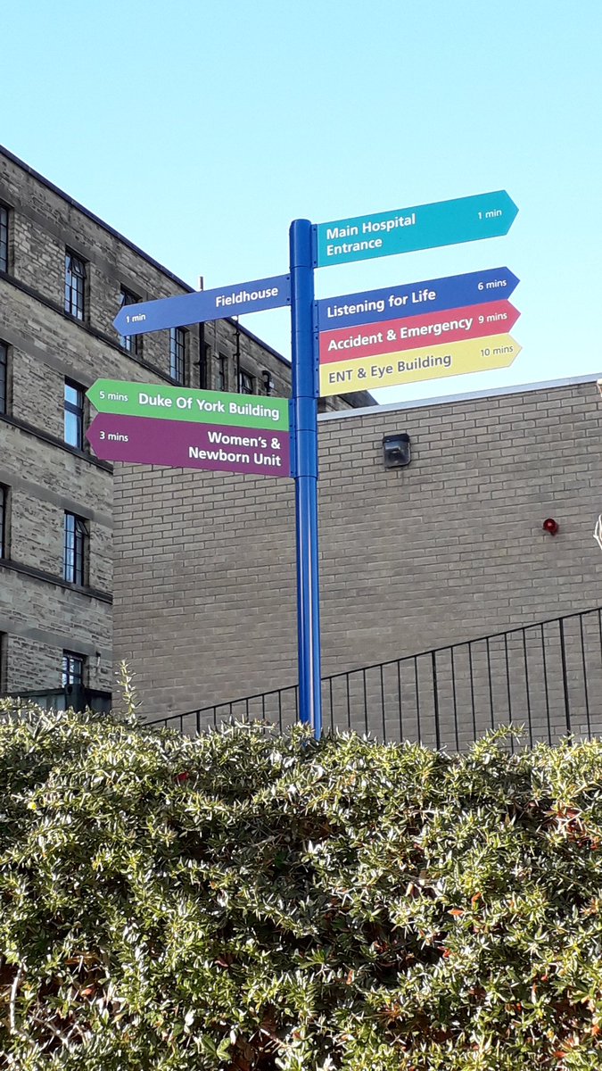 On site today with @SteadTony of @newvision_s who is really impressed with the installation by his team of our new external wayfinding strategy. Great dementia friendly design by @2020_Projects 👏👏👏