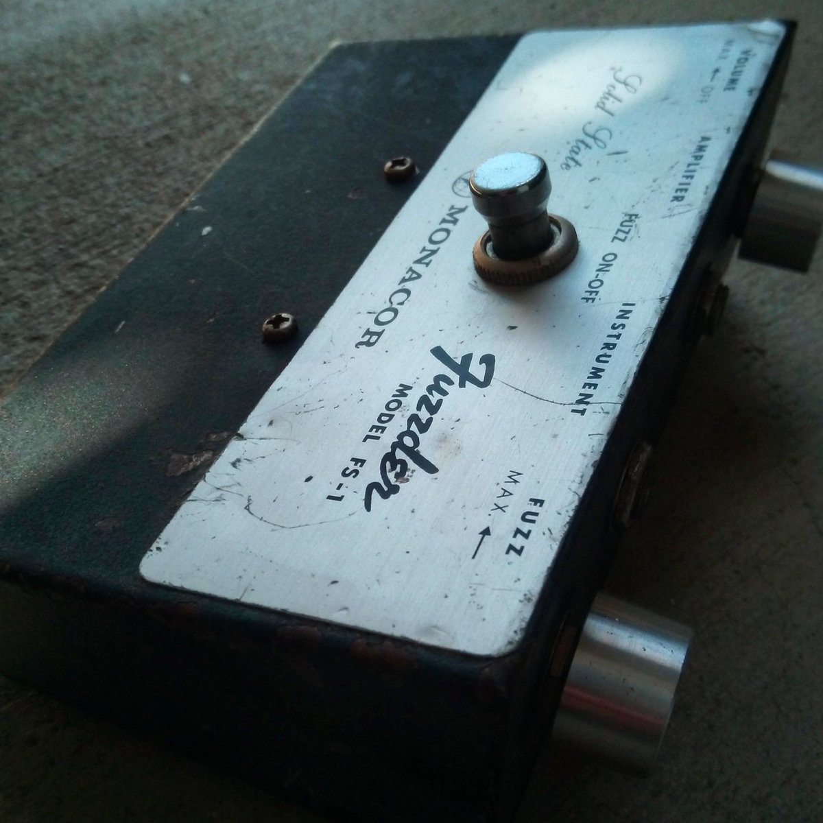 Tym guitars tweet media