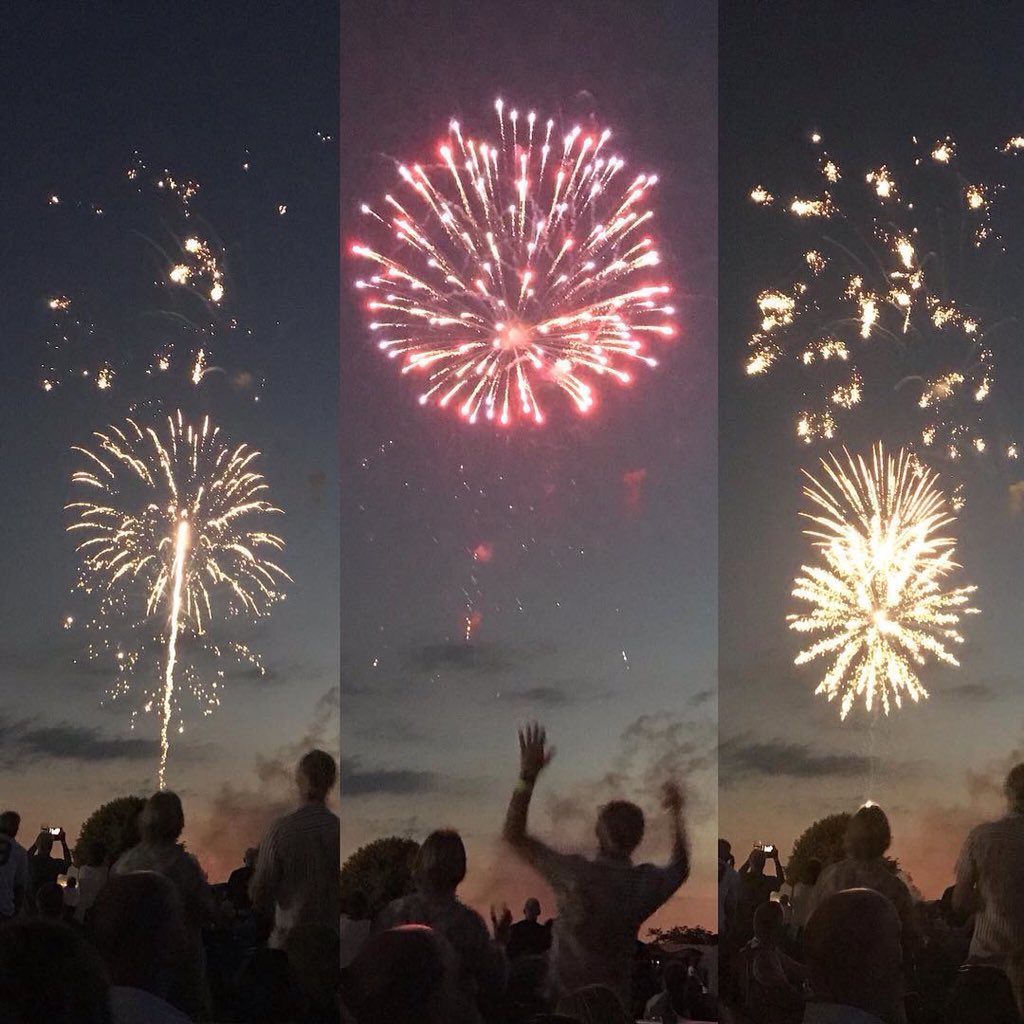 Thirsk Fireworks Display on the racecourse Saturday 3rd November.#thirskrotary