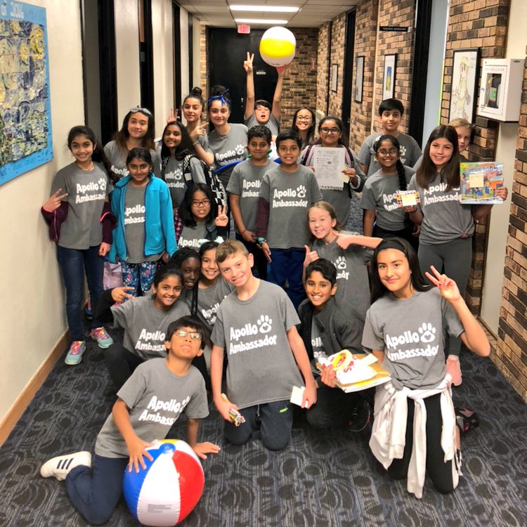 _MsClancy's tweet photo. Our #ApolloAmbassadors taught their first lessons today...and our primary students had so much fun! ๐คฉ These awesome 4th, 5th, and 6th graders taught our 1st, 2nd, and 3rd graders all about the importance of TEAMWORK! ๐๐ผ#studentsteachingstudents #ApolloPride63 #63Impact https://t.co/wkirFGWxvz