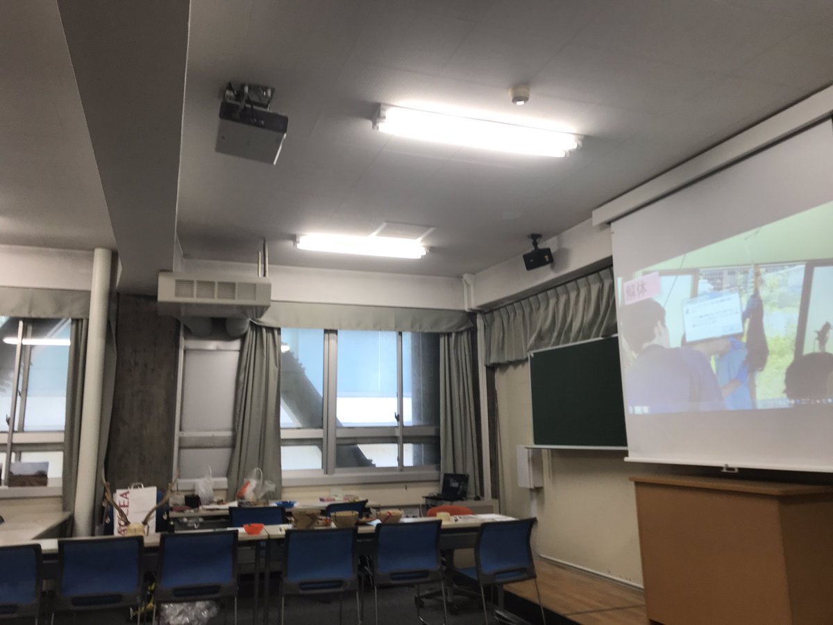 狩り部 早稲田大学ボランティアプロジェクト 早稲田祭 狩り部は１６号館３０１教室で展示を行っています シカ の角を使ったアクセサリー作成 展示等を行なっています ぜひお越しください