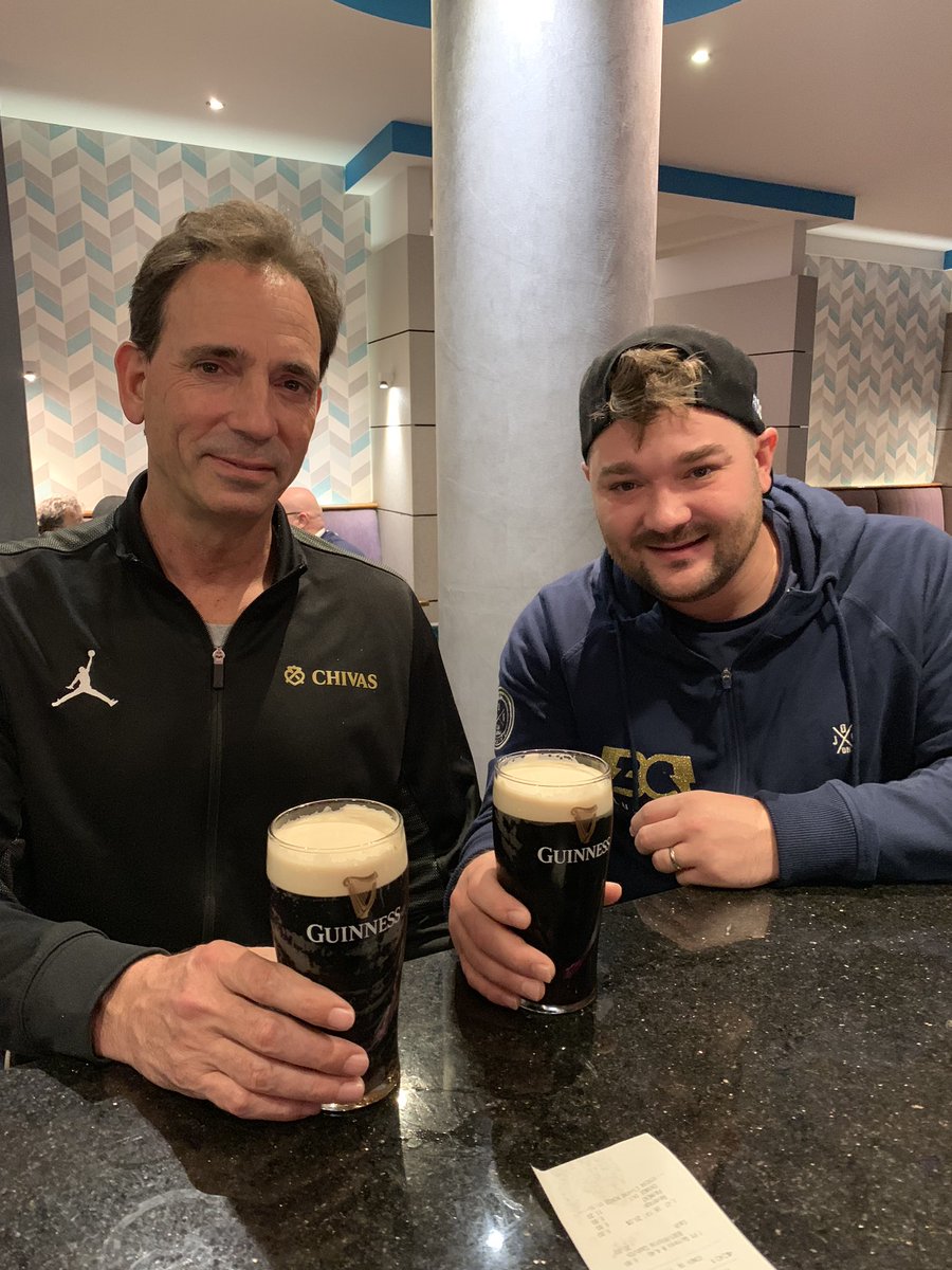 timvannewhouse's tweet photo. Cheers to the People’s Promoter. #TeamBlueChip https://t.co/CricRWI18v