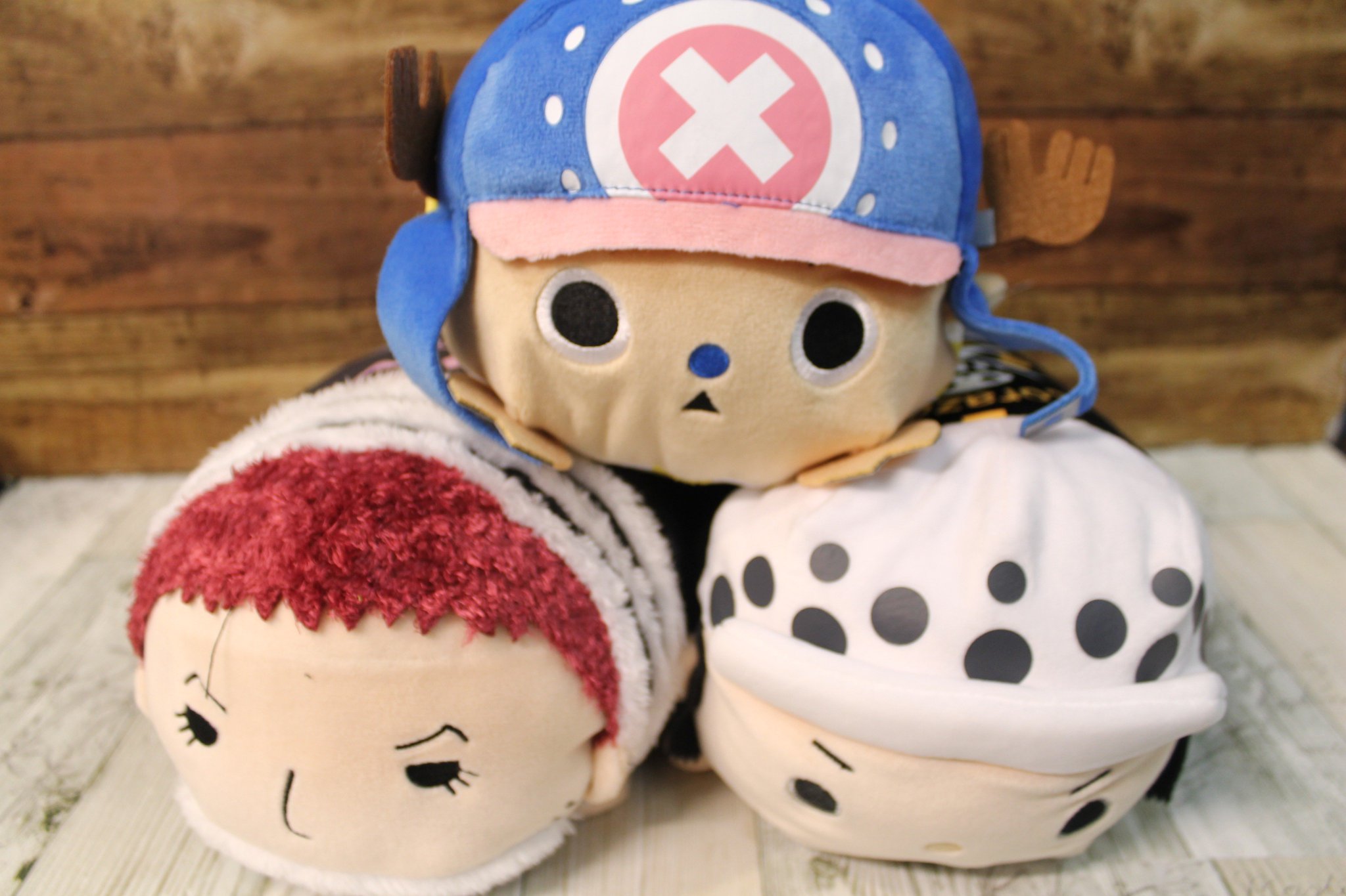 One Piece麦わらストア渋谷本店 新商品 麦わらストア限定 ムギムギ クッション 第3弾 チョッパー ロー カタクリ 各1 800円 税 好評発売中 麦わらストア Onepiece