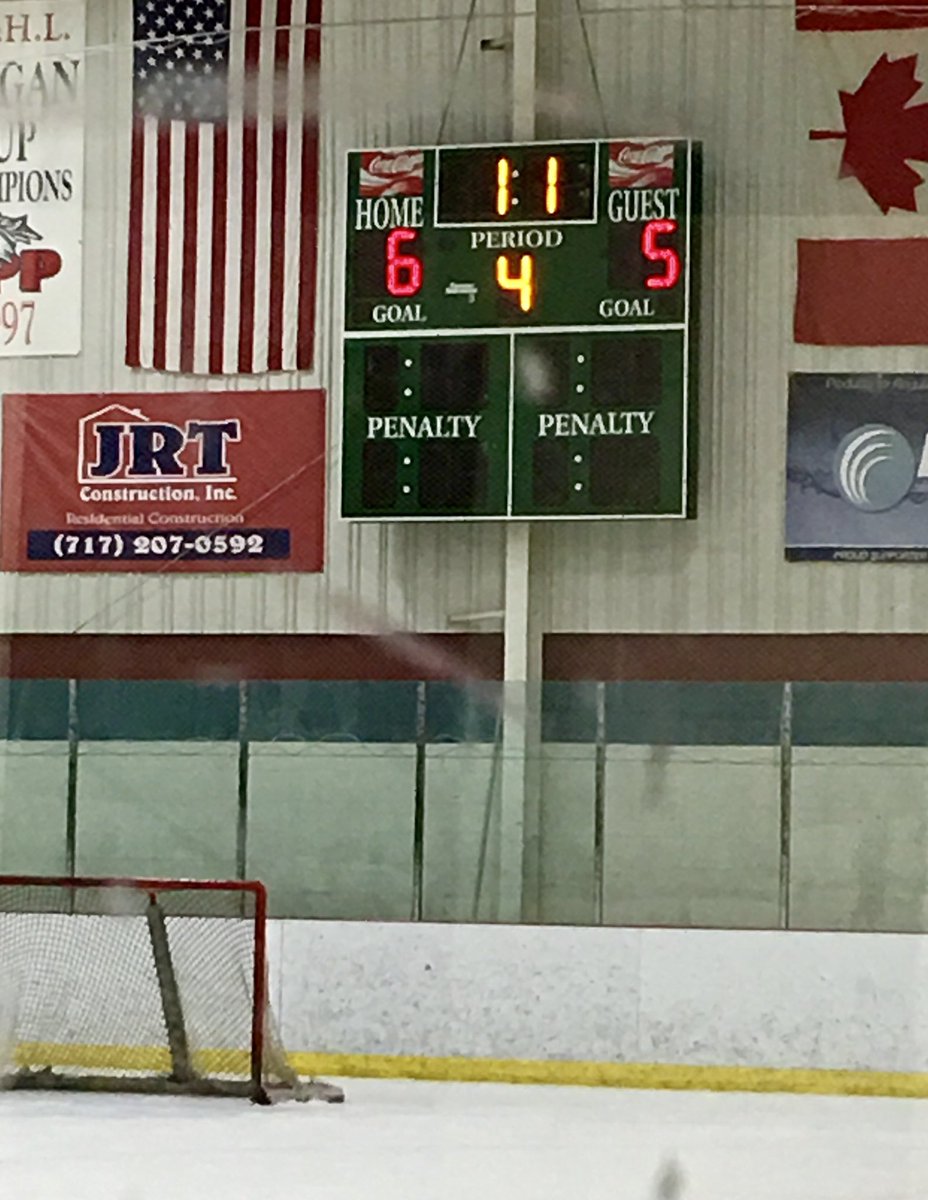 CPIHLOfficial's tweet photo. We saw our first 3-on-3 overtime period tonight! And Twin Valley grabs the win over the Shamrocks with just a second left in the sudden death session!! 6-5 @TvPuck wins it in Lancaster! https://t.co/Ru5T8h1NS0