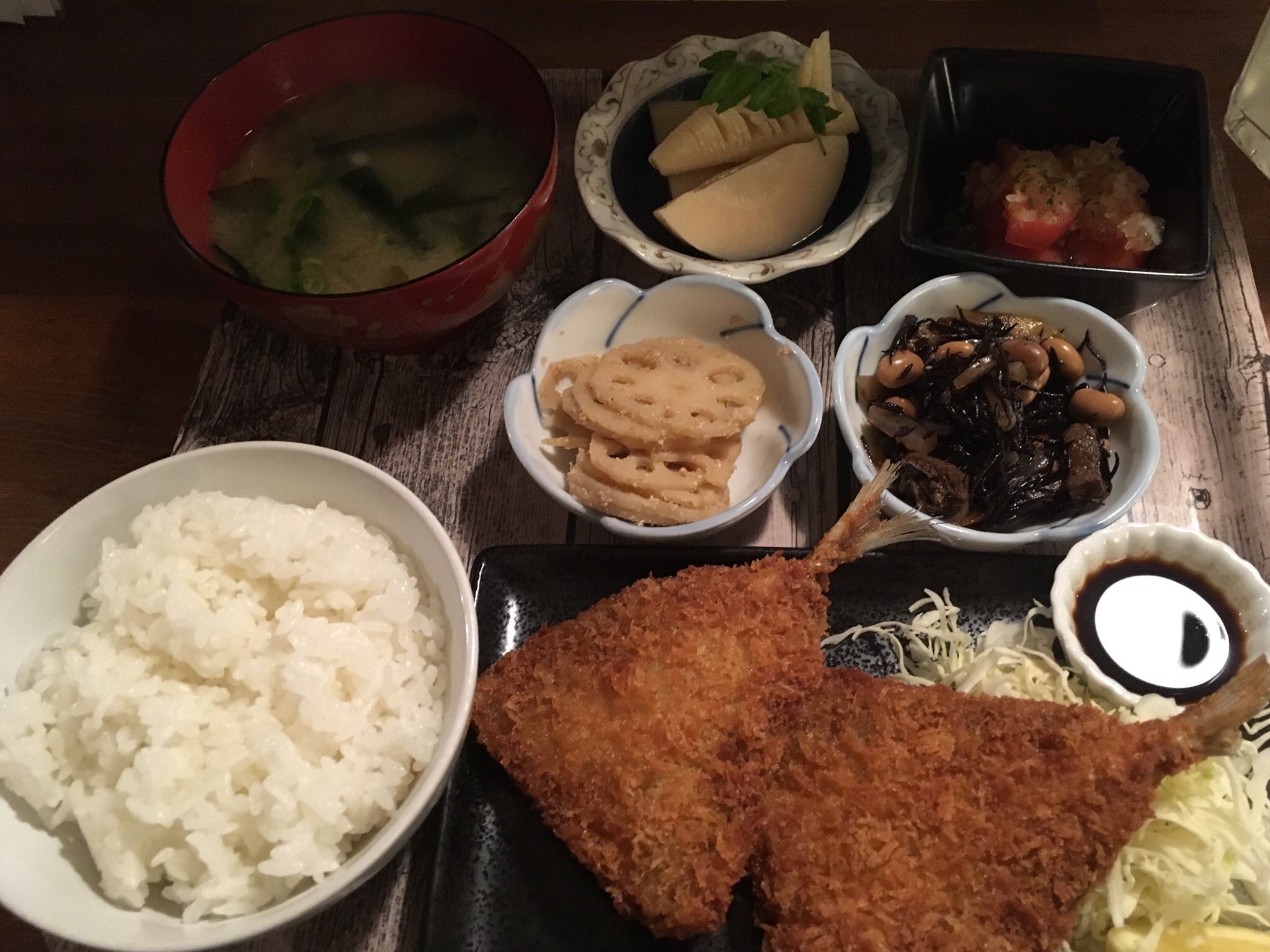 なちゃ 録画してたナイトスクープ みてて 夜道一人で歩けない39歳ってどんな人やねんて思ったらめっちゃ知ってる人出てきて衝撃やった 笑 前住んでたとこからすぐのボクらのキッチン 料理めちゃくちゃ美味しくて大好き 店員さん同様よくガタイのいい人たち