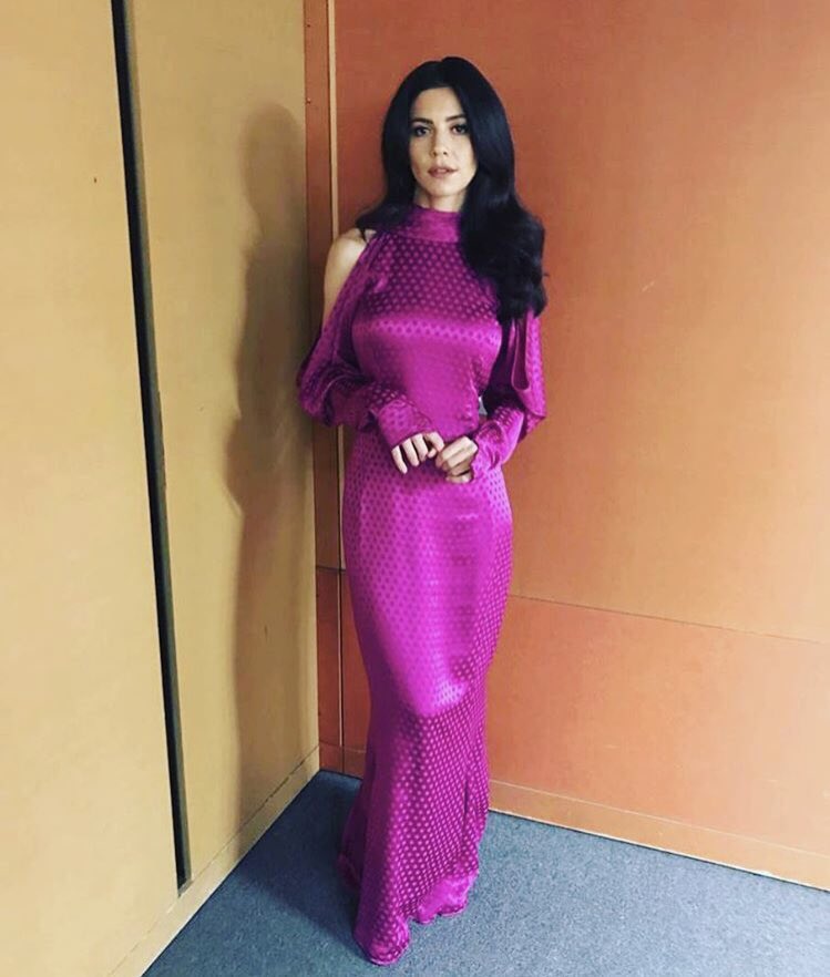 MATDAddict's tweet image. queen of wearing hot pink dresses