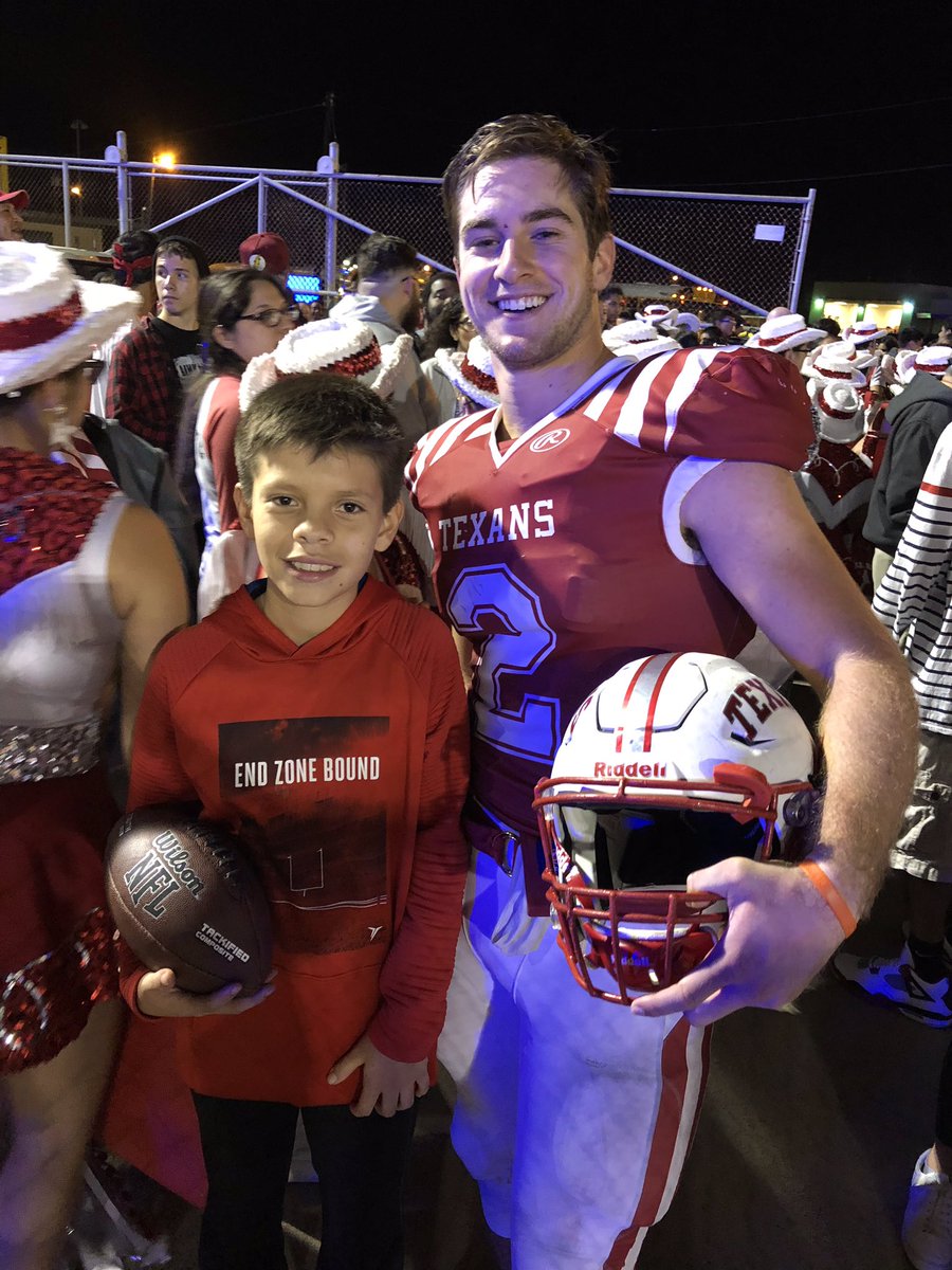 JohnMarez's tweet photo. Jonathan celebrating a great Texan victory over the Miller Bucs with Ray’s Quarterback @BradBrec #RayTexans #QB #FutureRayQB #STHSFB #txhsfb https://t.co/GBzpRhHVLK