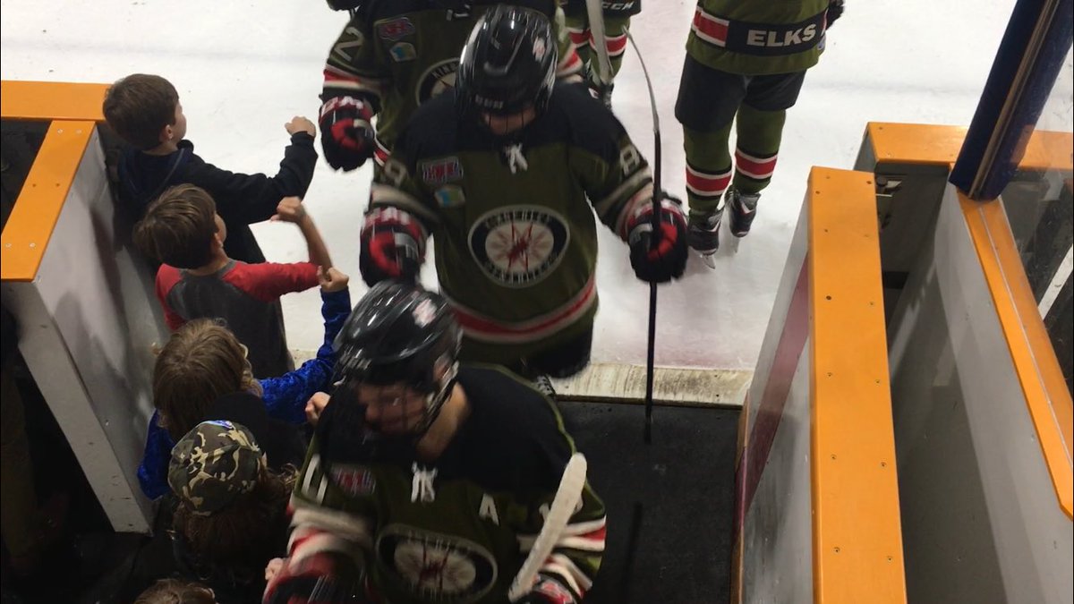 nitroshockey's tweet photo. Sitting on the other side of rink tonight, get to see different things. The fist pumps with kids post game is awesome! https://t.co/AmSsTsF4Dc