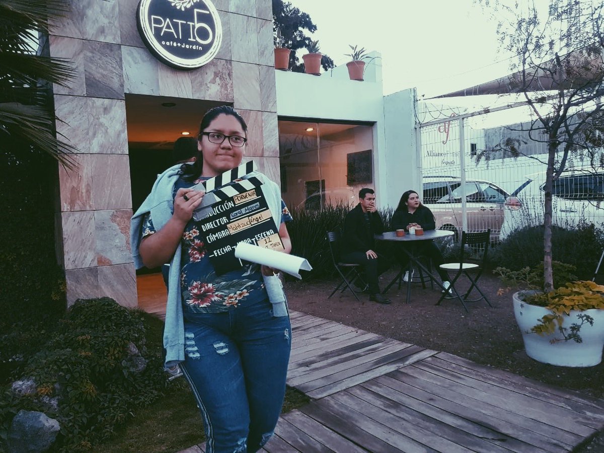 Cortoporvenir's tweet photo. Gracias a nuestro patrocinador por apoyarnos siendo locación importante en el rodaje “Patio 5” https://t.co/B7GrwWh7YP