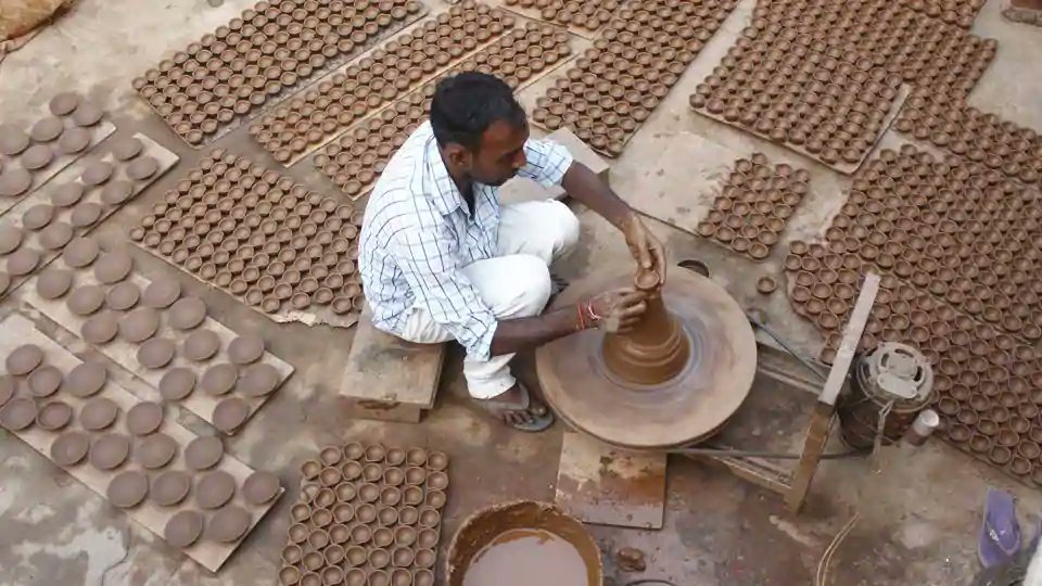 htTweets's tweet photo. #HTPhotos by @yogeshkumar9810 | Earthen diyas: From clods of clay to Diwali centrepiece
View gallery for more:
https://t.co/jvORAE7PRd https://t.co/Idc04uF5O7