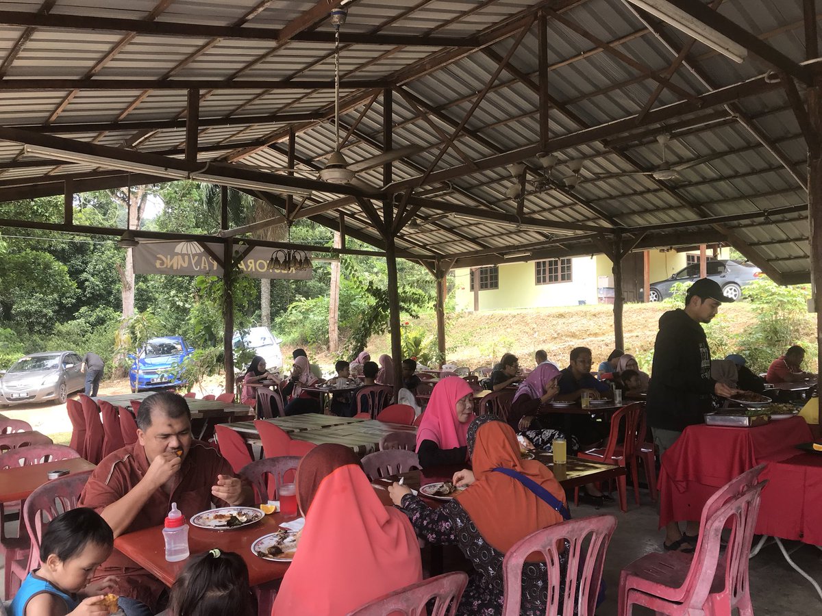restoranpayung's tweet photo. Live update dari Restoran Payung🌂 https://t.co/CFffZmAM1S